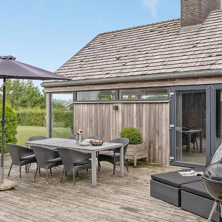 Semesterbostad Cozy In Haderslev With Sauna