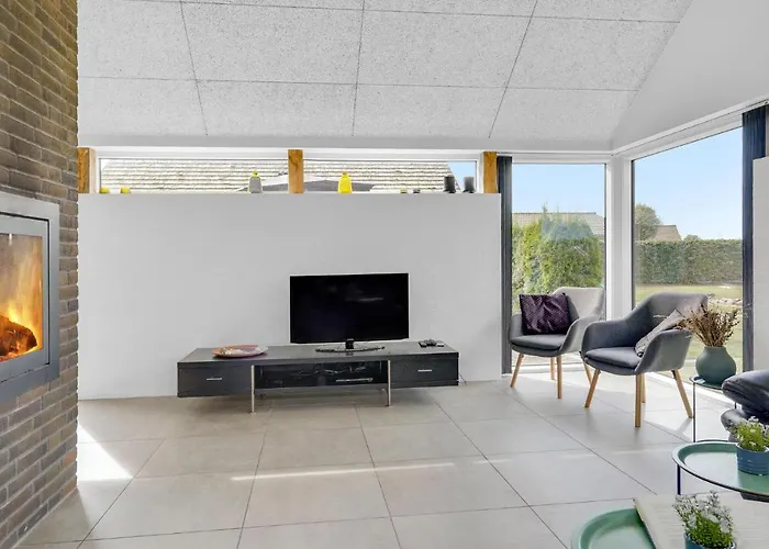 Cozy In Haderslev With Sauna Feriehus